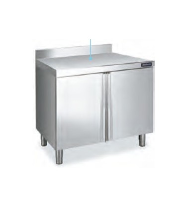 Mueble con puertas batientes 600